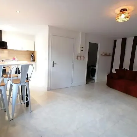Chill 4 Pers Boite A Cle 24 Sur 7 Netflix & Wifi * Joinville
