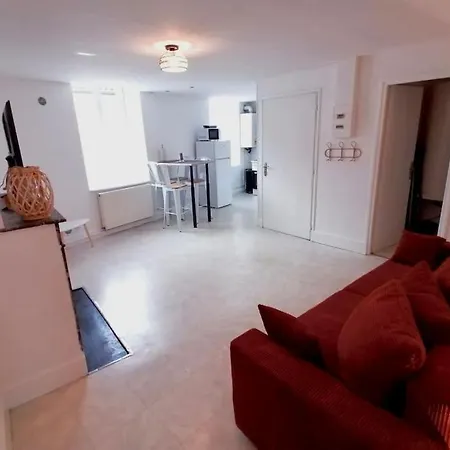 아파트 Chill 4 Pers Boite A Cle 24 Sur 7 Netflix & Wifi 주앵빌